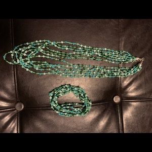 Necklace bracelet set